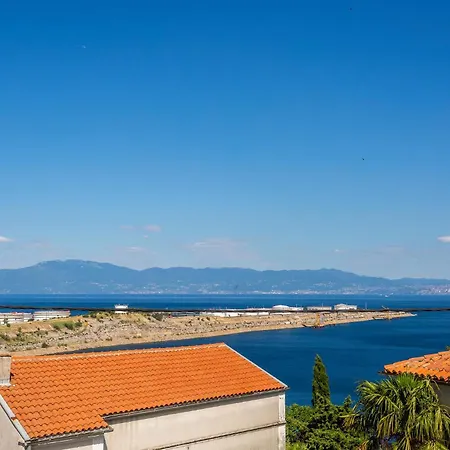 Cozy In With Kitchen *